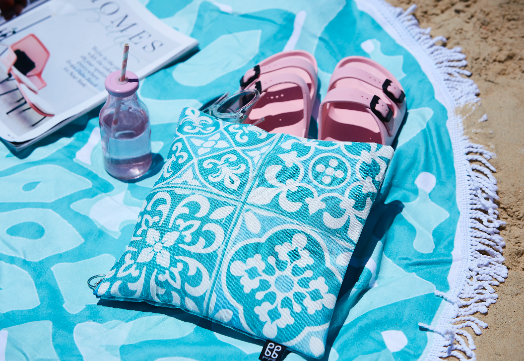 BAHIA ROUND BEACH TOWEL image 4