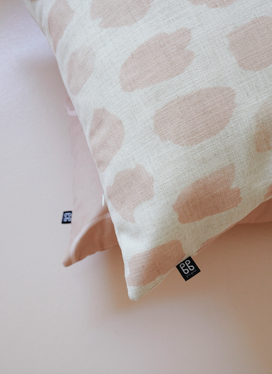 Imprint Reverse Cushion