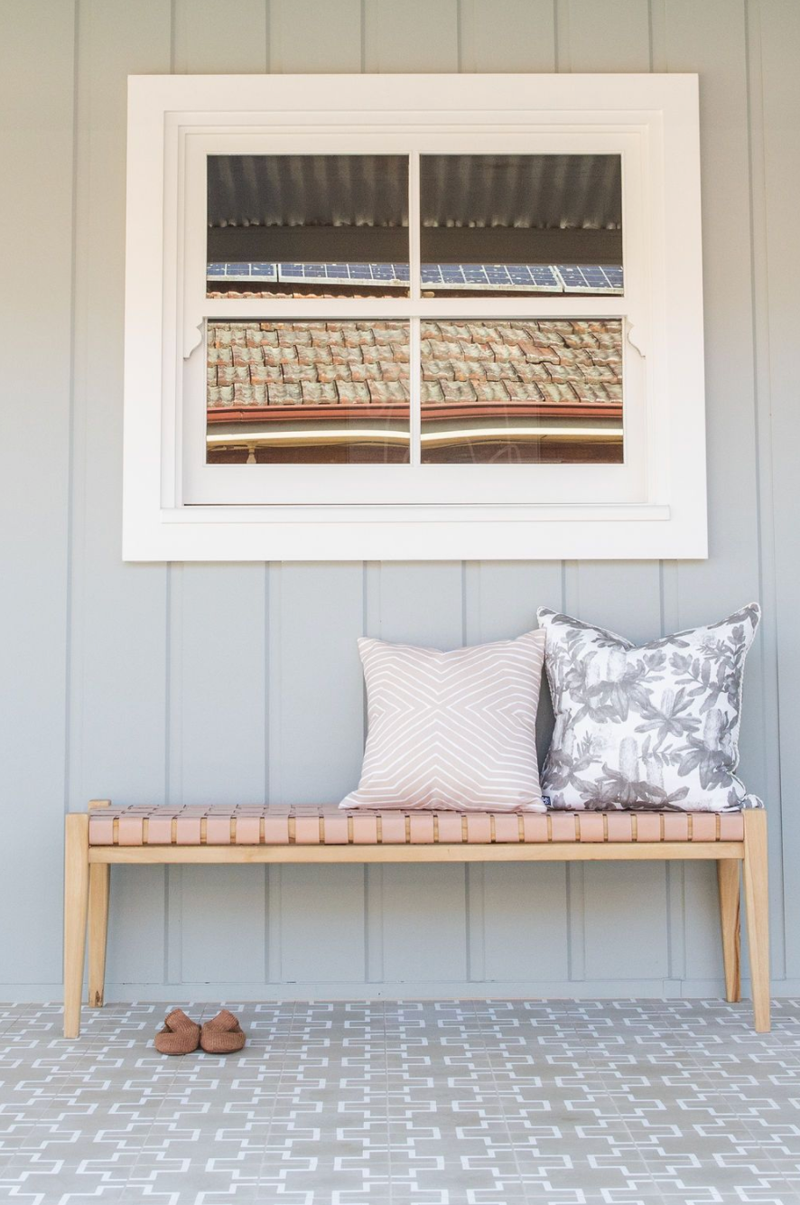 Hemera Grande Reverse Pale Clay Cushion (Three Birds)