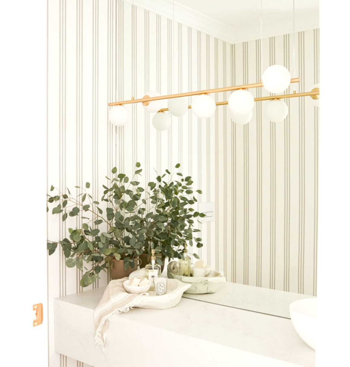 Rawson Stripe Wallpaper image 1