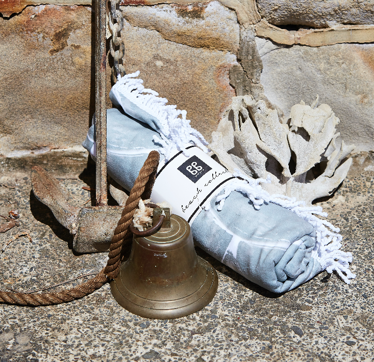 Fishscale Beach Towel Sage Summer 2018/19 image 1