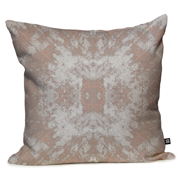 Maguerty Cushion
