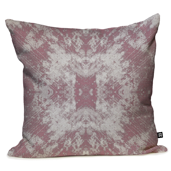 Maguerty Cushion